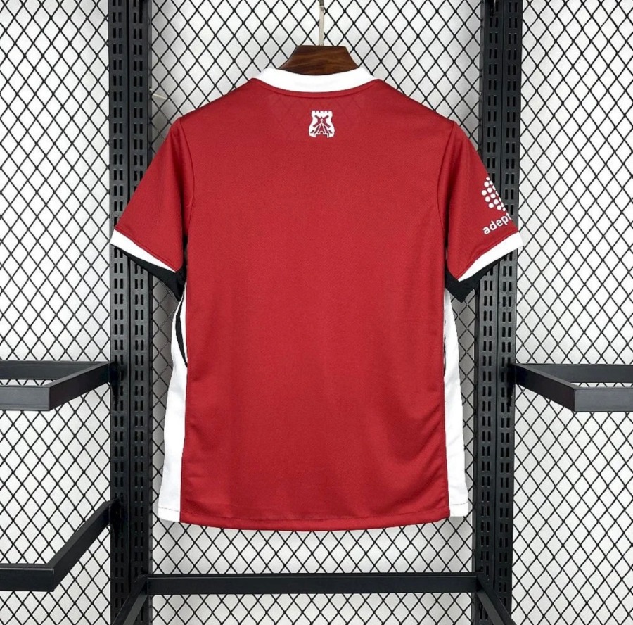 3D1ABFFB-C4C9-4D1A-BC05-F29D44DCA140.jpg Maillot AZ Alkmaar Domicile 2025/26