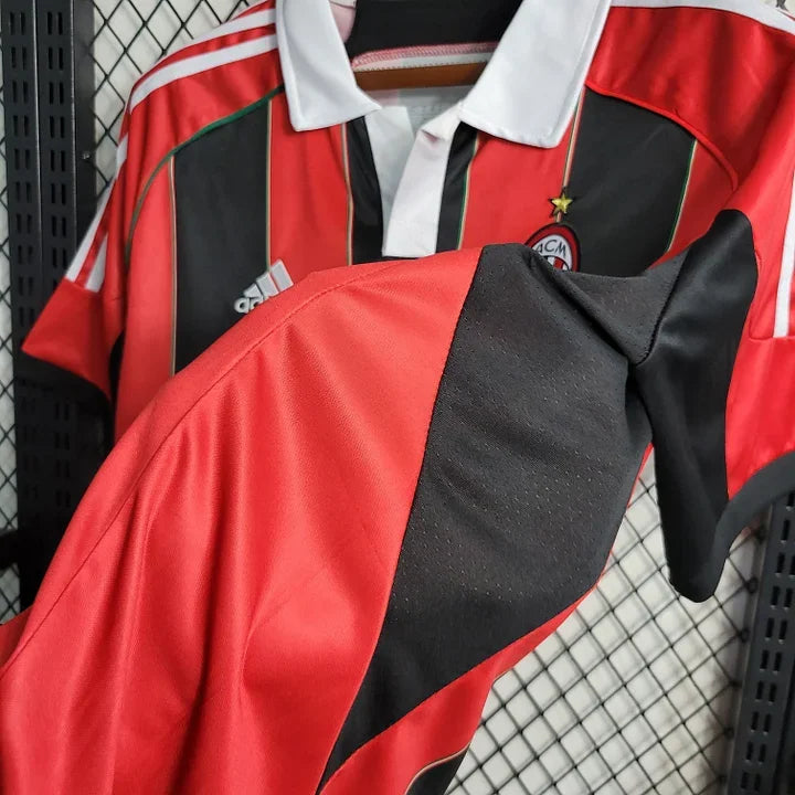 Retro-fotbollströja AC Milan 2012-2013