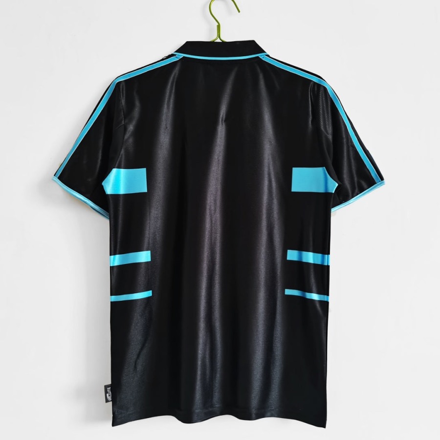 47737d5ebcf6a64c636302ddd2a41c14.jpg Maillot Marseille Third 1999-2000 Rétro