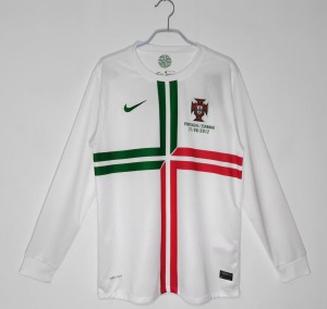 5B7A457F-0805-43E7-9660-2A66B50AE0C1.jpg Fotbollströja Portugal Borta 2012 Långa Ärmar