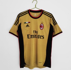 729B4289-A53C-4413-B39F-A7323FDB7EDB.jpg Fotbollströja AC Milan Borta 2013/14