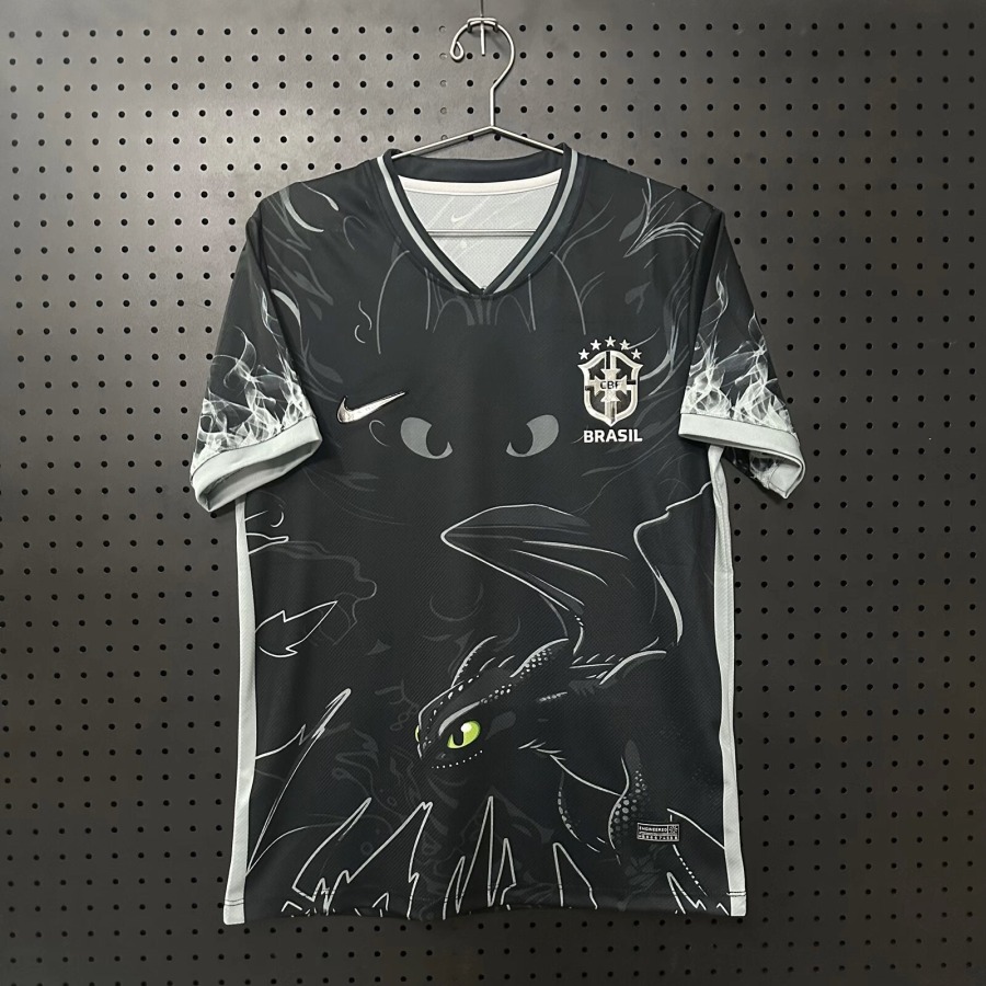 75dd9f0a3fbea24598298cfb9d8e0b1d_40035c9d-59be-40ee-9481-46ba0dfff7cb.jpg Maillot Brésil 2026 Special Black