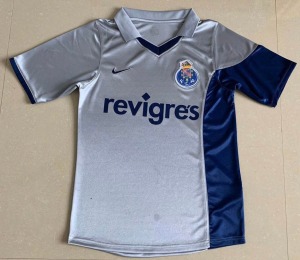 7EB06414-2867-465E-B3C2-687812E8AB36.jpg FC Porto Bortatröja 2001/02