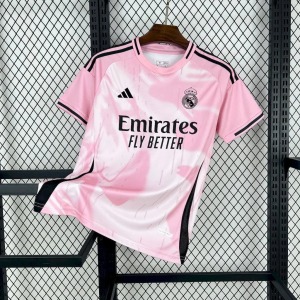 8256a8b63b9fd36236e6c0cdb144a503_1.jpg Fotbollströja Real Madrid Concept Rosa & Vit 2025