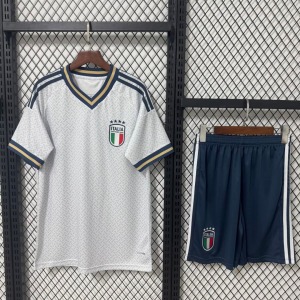 8633626d77eb1108d0c5ecb841bf0c89.jpg Fotbollströja Italien Borta 2026