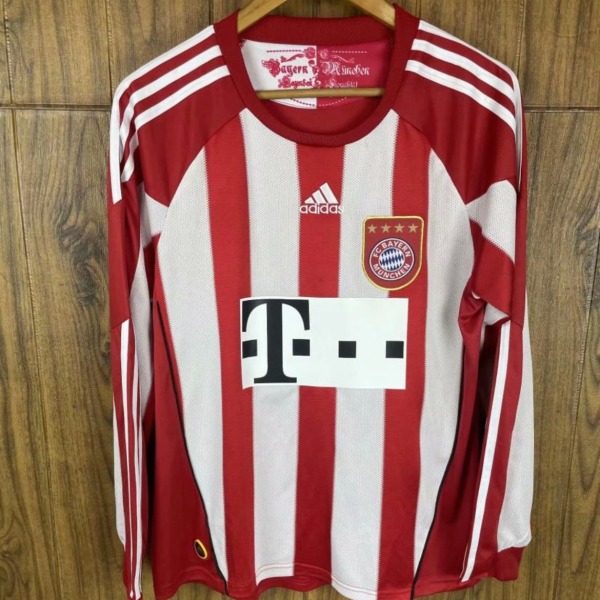 Fotbollströja FC Bayern München Hemmatröja 2010/11 Långa Ärmar