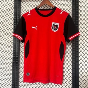 Fotbollströja Austria Hemmatröja 2025/26