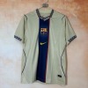 9065bd1993959f0044b24704f12e6d15_6f9e212f-32d9-430c-8857-3d65b3c1679b.jpg Maillot Barcelone Rétro 2026/27