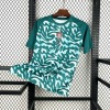 97fe2f4bb10da89525a7ac6823b98b6f.jpg Maillot Portugal 2026/27 Édition Spéciale Green