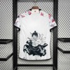 AA16567E-F9AB-4F88-B154-A599C9288B09_540x_b87c77ad-8dc3-4629-8aac-e53d6cdd12ea.jpg Maillot Japon X Luffy 2024/2025