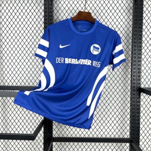 BD51E7B3-3E19-47A7-B897-3A7DB0CADB22.jpg Hertha Berlin Hemmatröja 2025/26