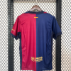 Captured_ecran2024-08-08a18.37.54_1165eec7-6238-4230-84b6-8432023a6200.png Barcelona Tröja 2024/25 Klassisk