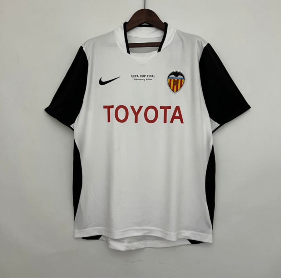 D34BD344-DC5D-457B-A26F-487E17E45940.jpg Fotbollströja Valencia CF 2003/04 hemma