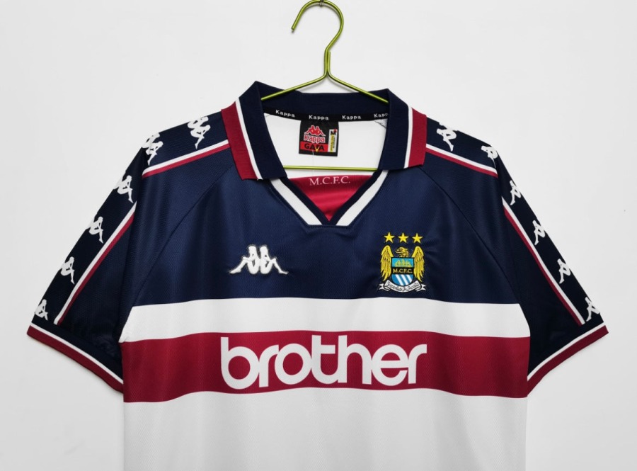 DD7A58DE-C6EF-49C3-A3E1-A047021F5EAC.jpg Maillot Manchester City Extérieur 1997/98