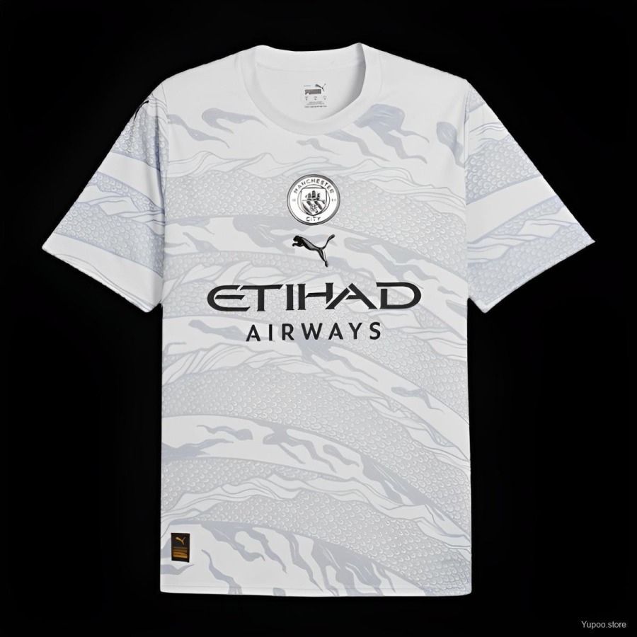 IMG_2334_e480b690-5ec2-4d45-9f41-ad59e4c1b713.jpg Fotbollströja Manchester City 2024/25 Drake