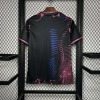 Image_194_610x_crop_center_08968838-9c21-4f64-a007-8dbdafcf22e3.jpg Real Madrid Svart Rosa Panther Fotbollströja 2024/25