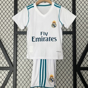 addd2f1836409897432e330b682e6071.jpg Real Madrid Hemmatröja 2017-2018 Barn Retro