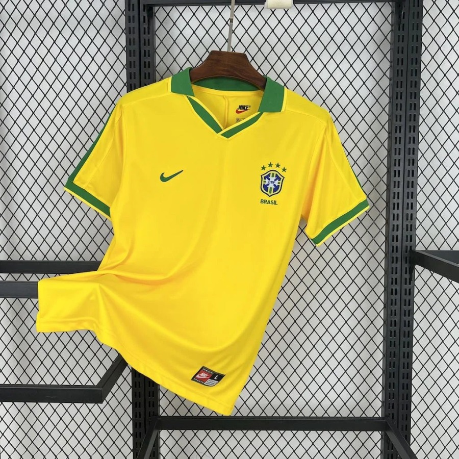 c7de64509ce102c03bf16ac6dc21073a.jpg Fotbollströja Brasilien Retro 1997