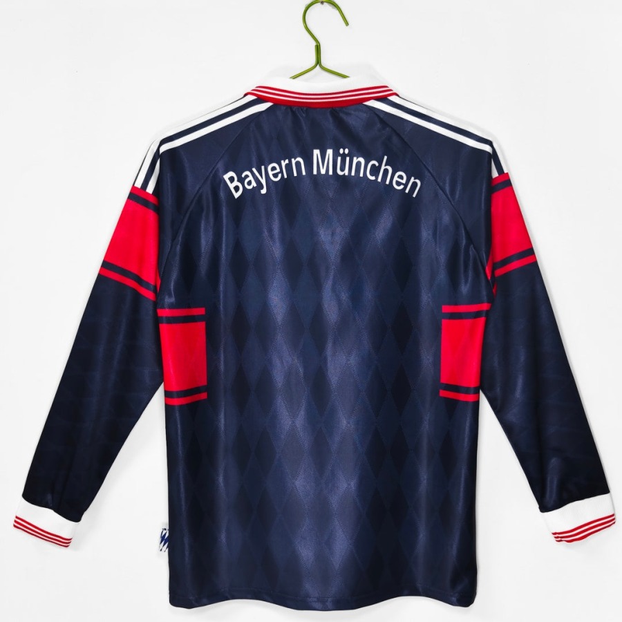 d84a9ff0c8c7a42b9f71ece6e362fd3e.jpg Bayern Münchens hemmatröja 1997-1999 Långa ärmar
