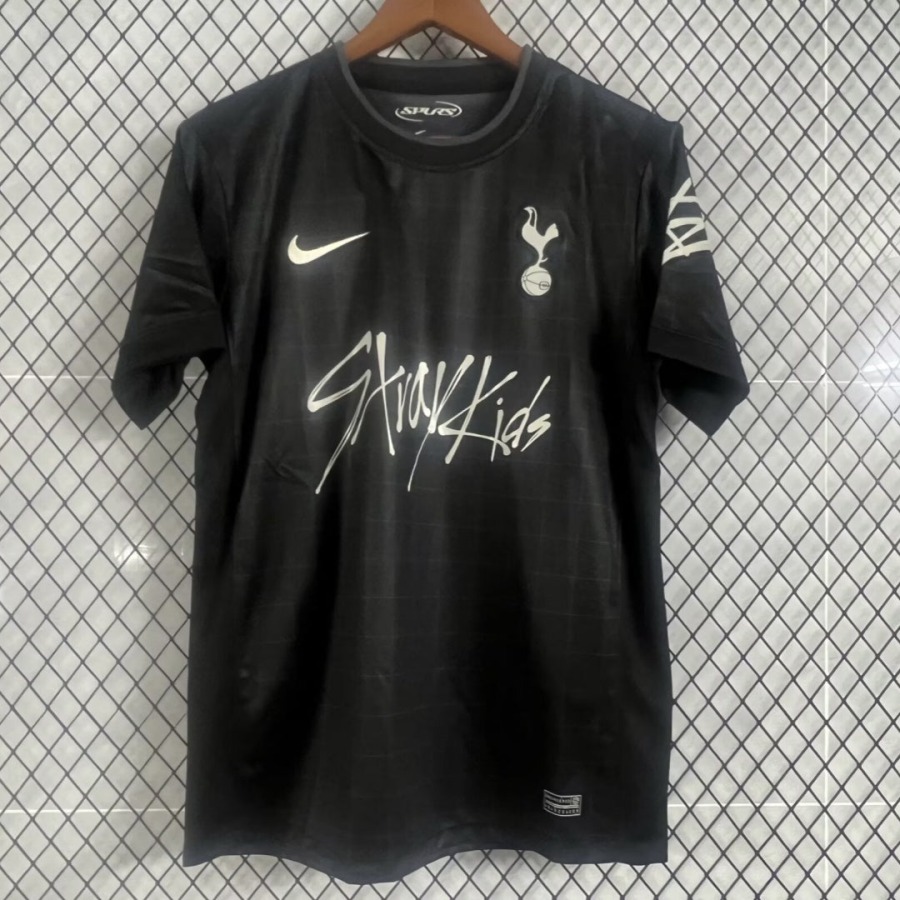 ddf4cc81f3193c07a41d983a5b70d957.jpg Maillot Tottenham 25/26 Spécial Edition