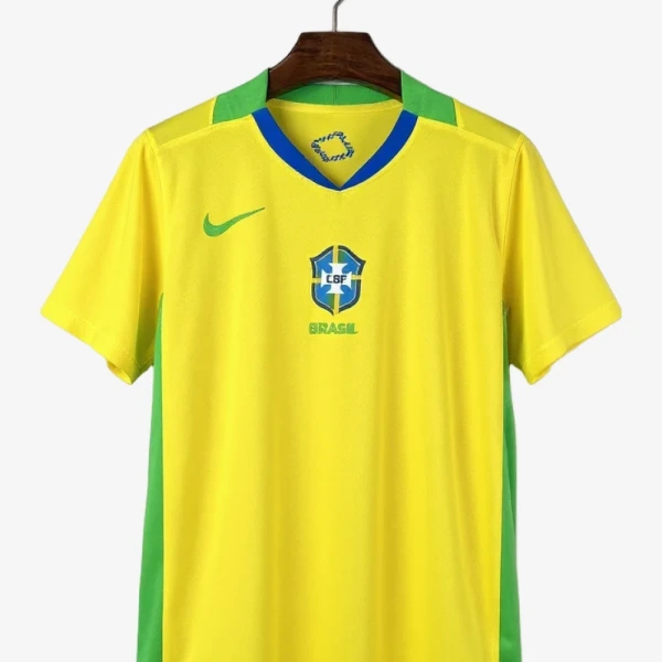Fotbollströja Brasilien Hemmatröja 2025-2026 Fotboll