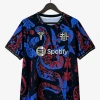 maillot-fc-barcelone-edition-speciale-2025-2026-3 studio v12 Fotbollströja FC Barcelona Special Edition 2025-2026