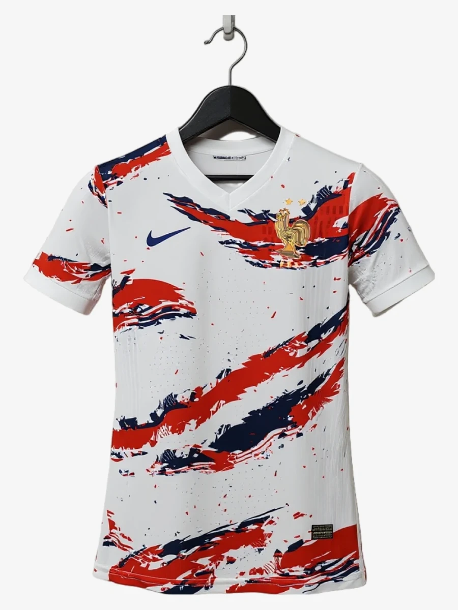 maillot-france-concept-2026 studio v12 Maillot France Concept 2026