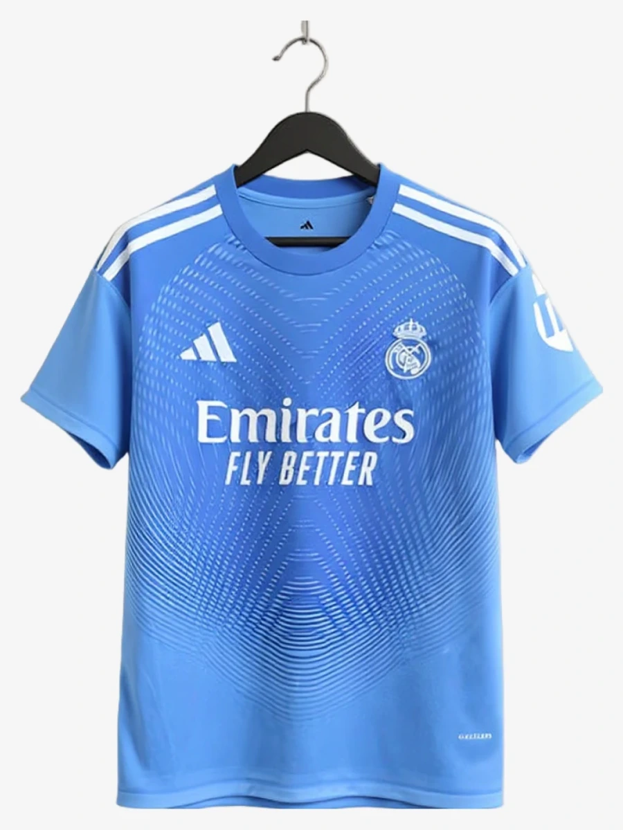 maillot-real-madrid-avant-match-edition-blue-2025-2026 studio v12 Fotbollströja Real Madrid Matchdag Edition Blå 2025-2026